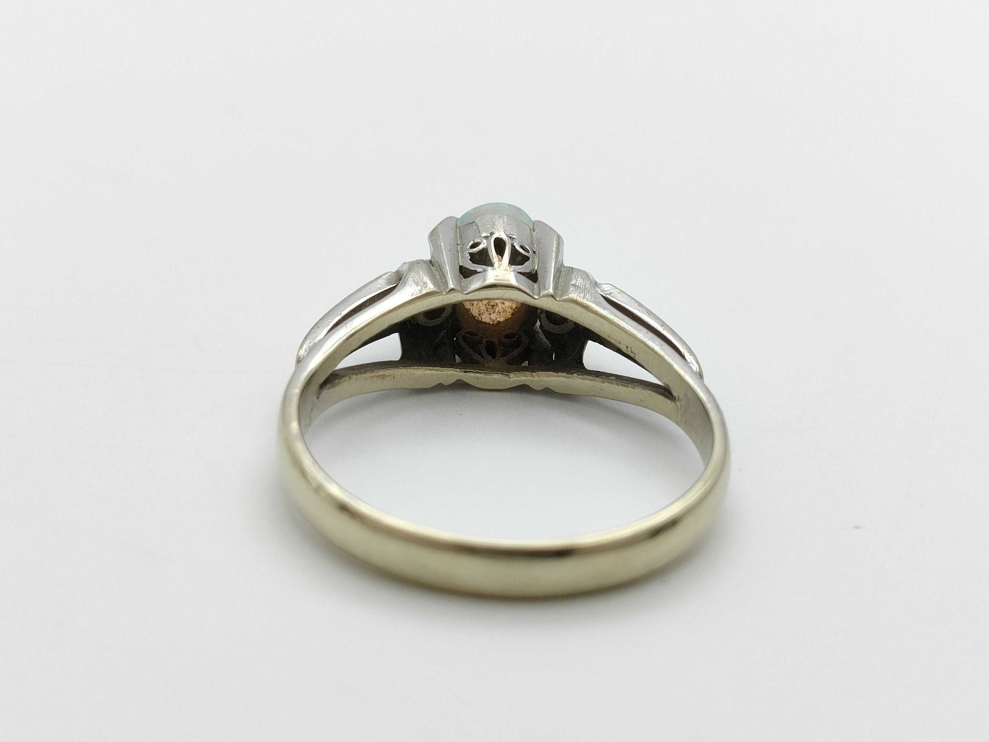 Opal Diamond 037 Stamp K14WG 2.7g Ring 