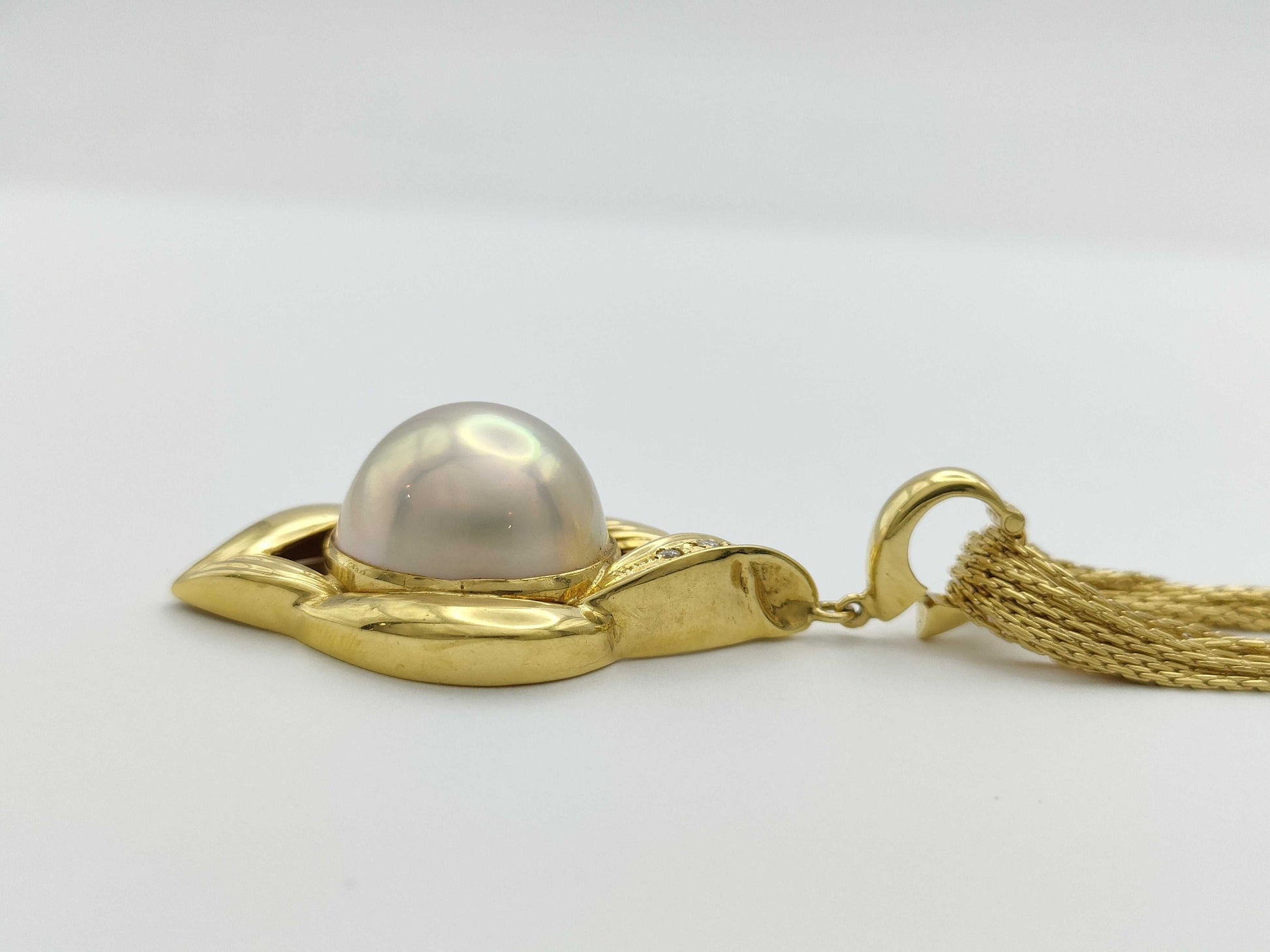 Mabe Pearl Necklace, Diameter: Approx. 13.8mm, D0.04ct, 750, 37.5g 