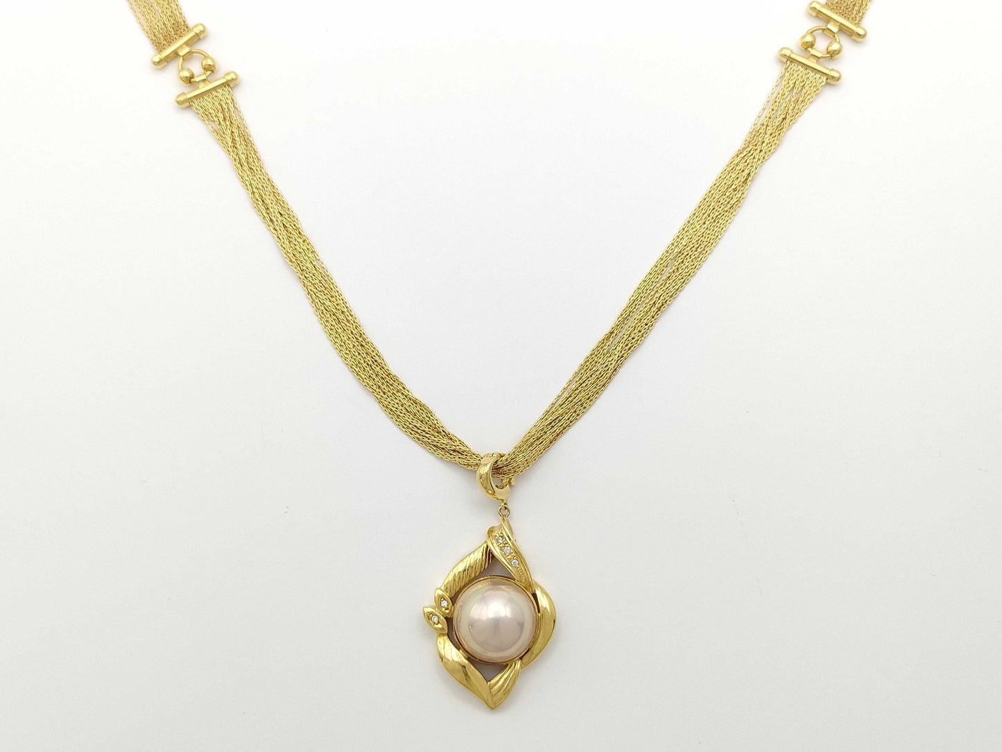 Mabe Pearl Necklace, Diameter: Approx. 13.8mm, D0.04ct, 750, 37.5g 
