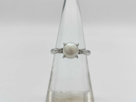 Pearl diameter: approx. 7.0mm, D0.06ct, PT850, 4.6g, Ring 