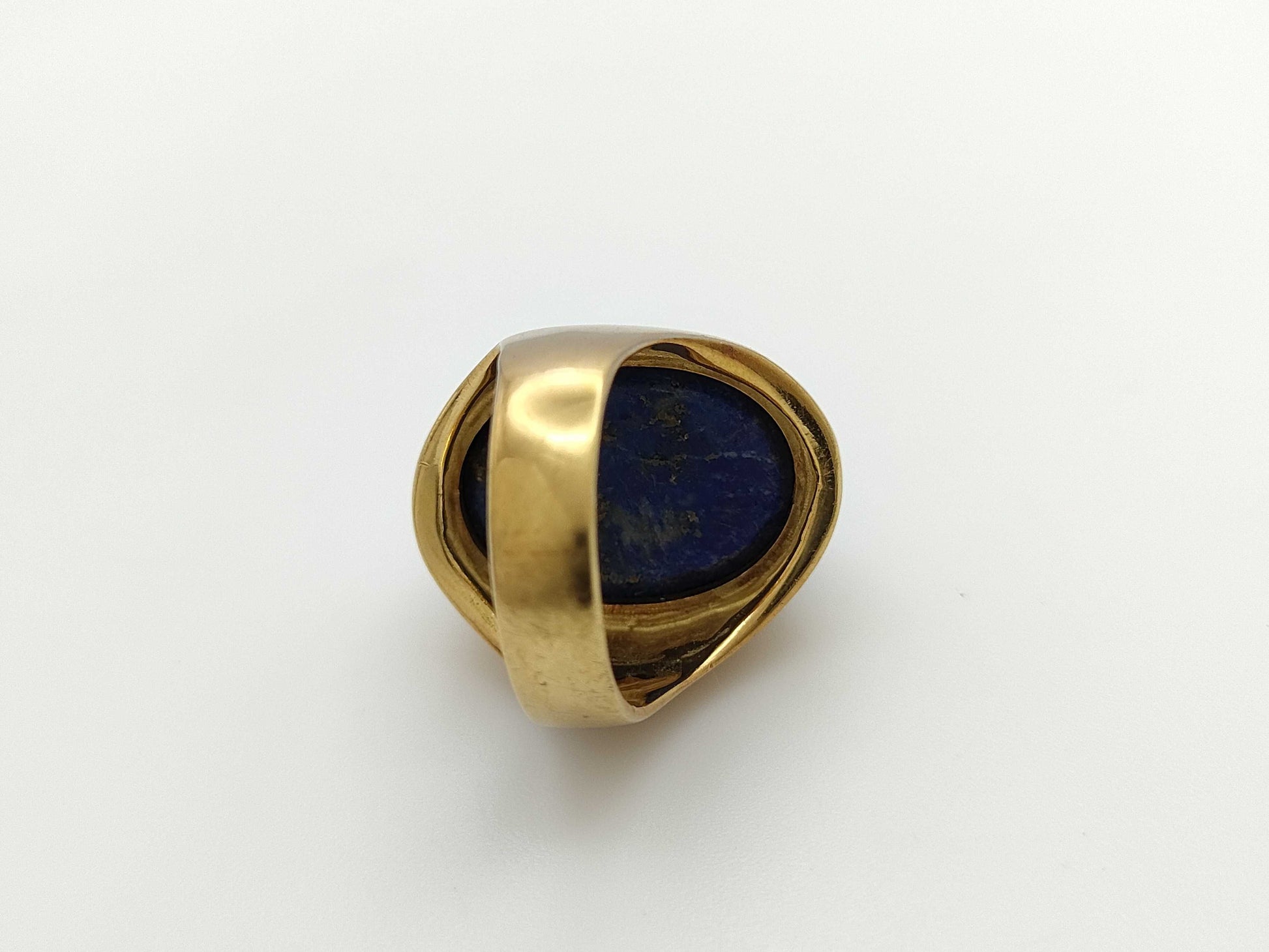Lapis Lazuli Ring, 13.4mm x 18.2mm, 18K Gold, 15.0g 