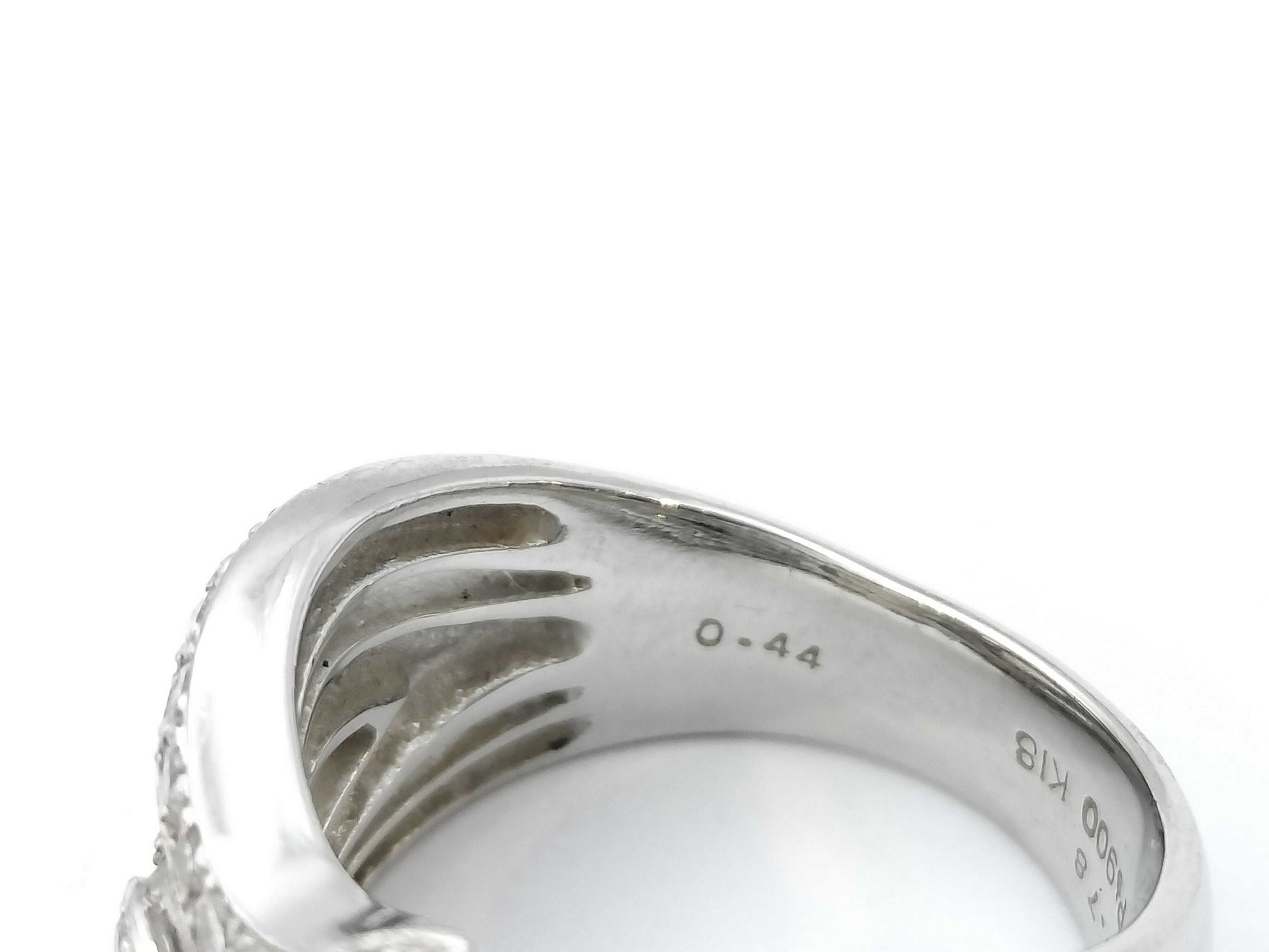 D0.78ct/0.44ct PT900/K18 15.4g Ring 