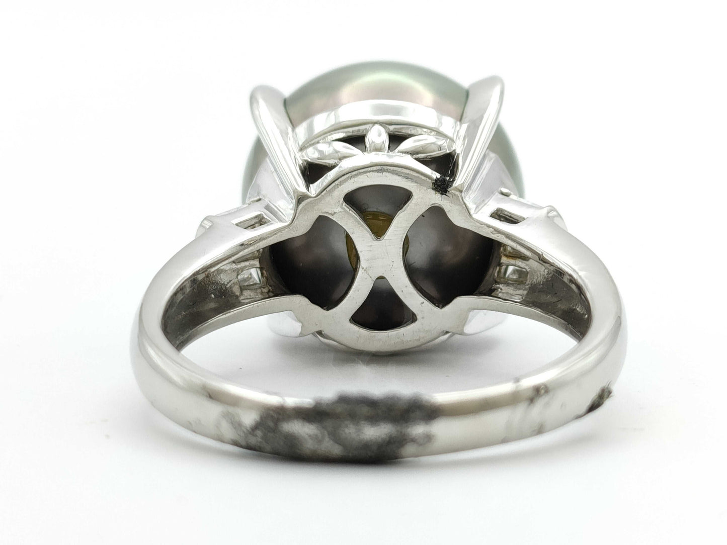 Pearl Ring, Diameter: Approx. 14.4mm, D0.22ct, Pt900, 11.8g 