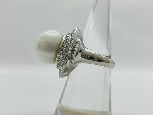 Pearl Ring, Diameter: Approx. 14.3mm, D1.95ct, Pt900, 19.4g 