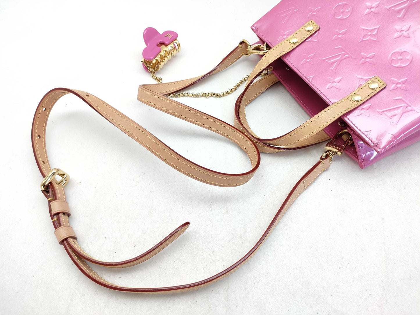 LOUIS VUITTON Vernis Reed PM Neon Pink M42028 Hair Clip LV Pink M03028 Handbag