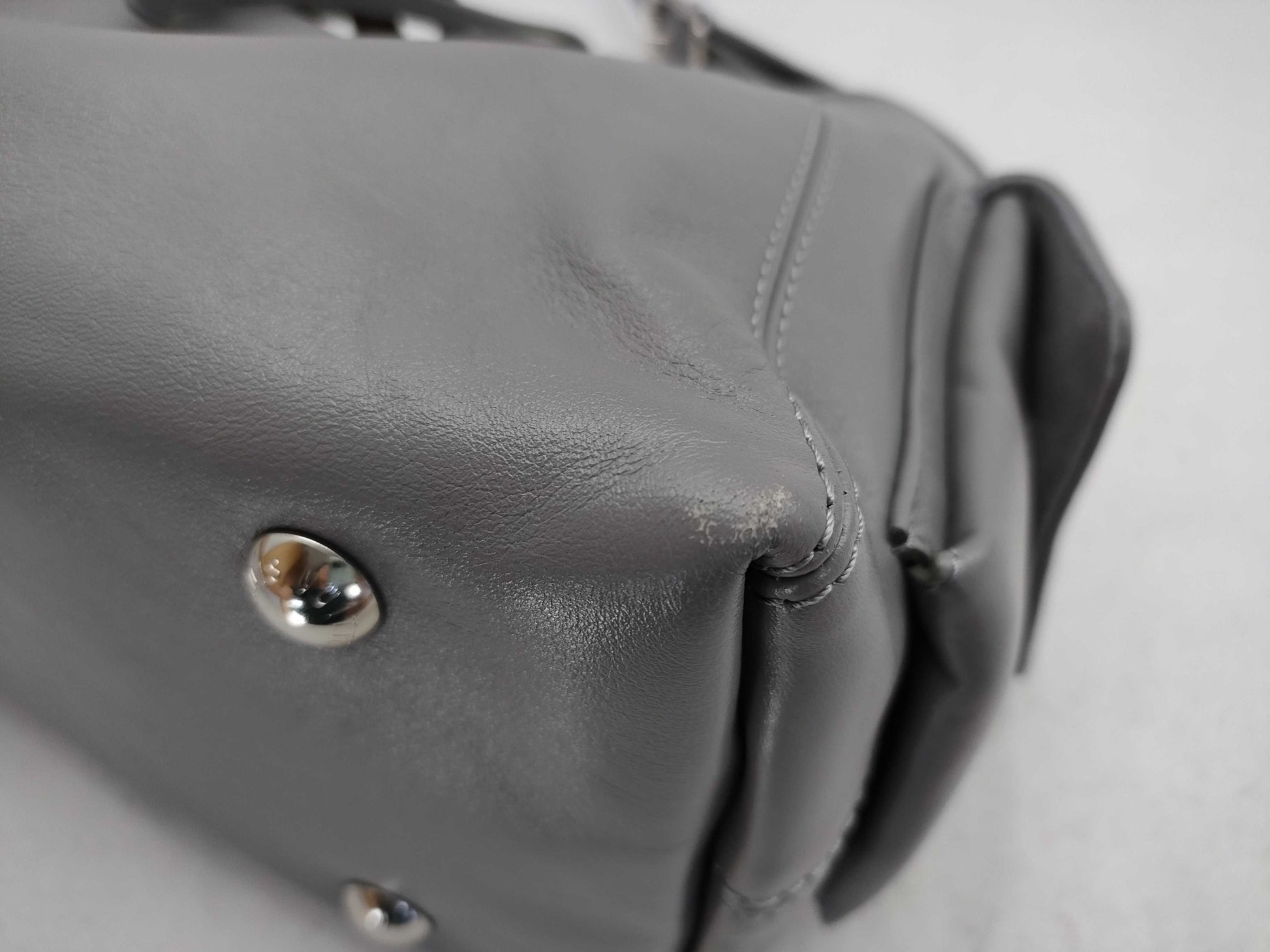 LOUIS VUITTON Carryall Cargo Vibe PM Trianon Gray Handbag