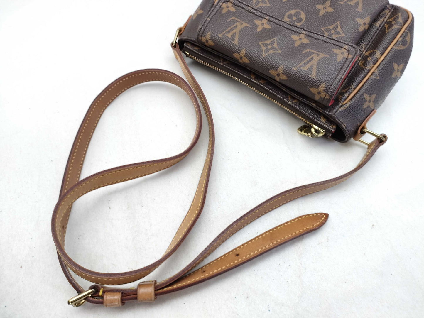 LOUIS VUITTON Monogram Louis Vuitton Viva Cite PM M51165 Shoulder Bag *Serial Number Removed Shoulder Bag