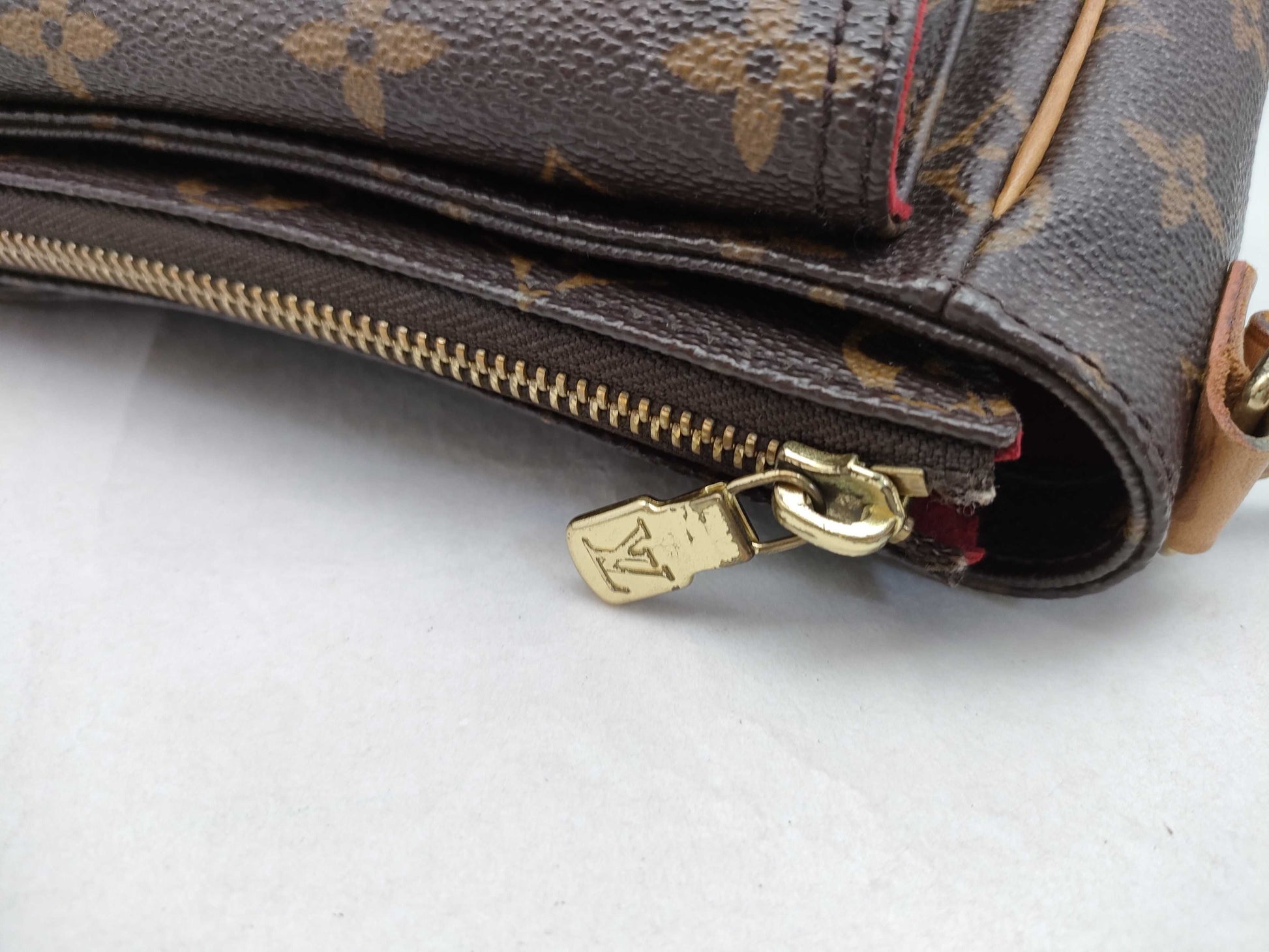 LOUIS VUITTON Monogram Louis Vuitton Viva Cite PM M51165 Shoulder Bag *Serial Number Removed Shoulder Bag