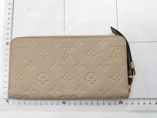 LOUIS VUITTON SP 3174 Monogram Empreinte Louis Vuitton Empreinte Zippy Wallet