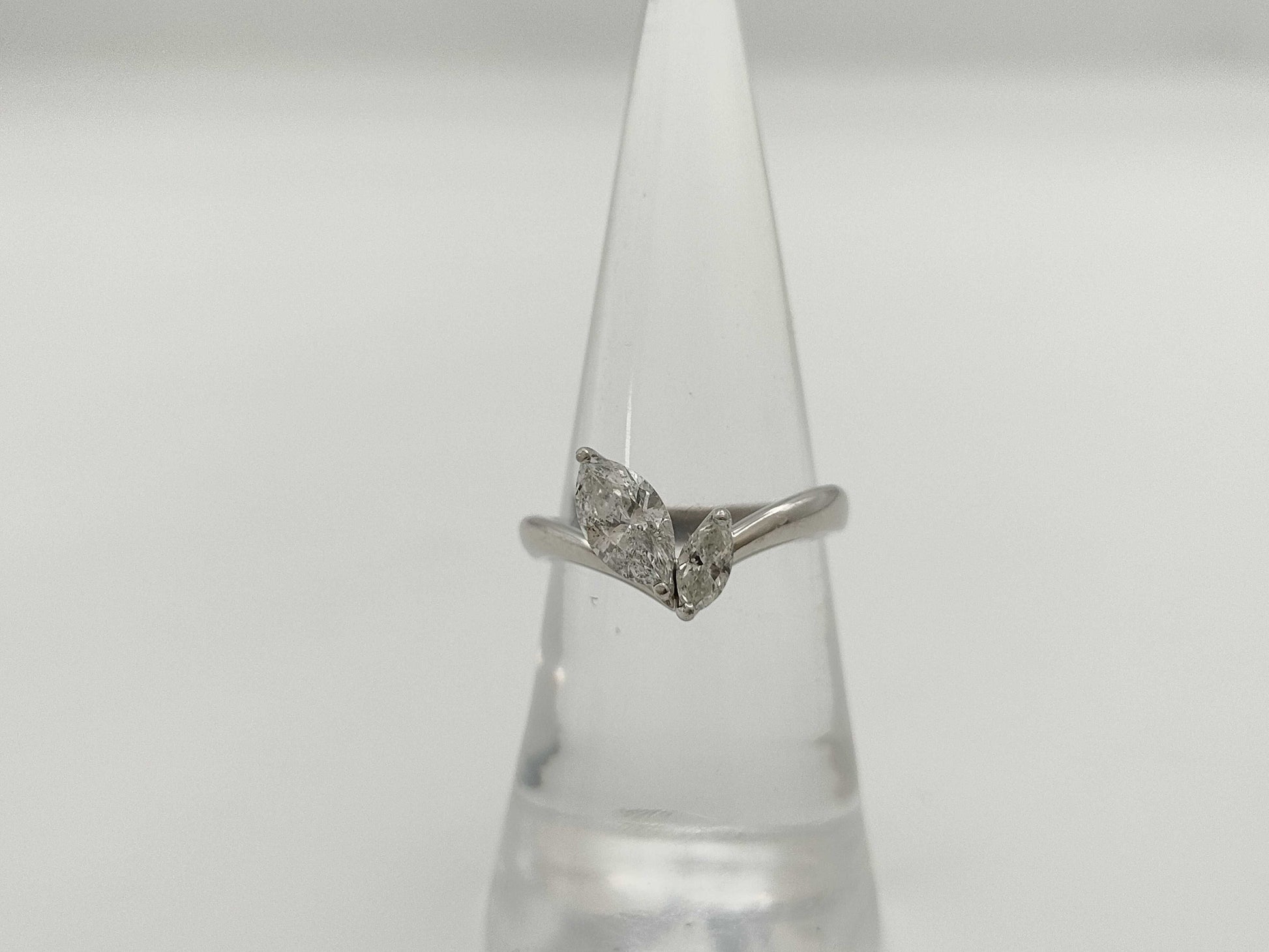 D0.56ct FD0.17ct Pt900 4.6g Ring 