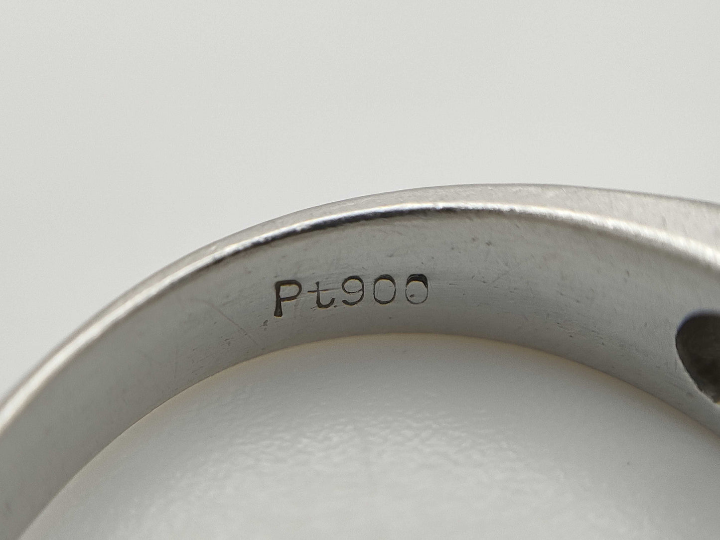 D1.00ct Pt900 5.3g Ring 
