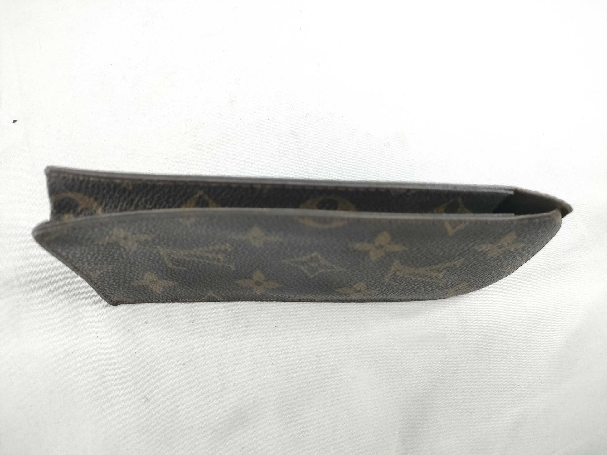 LOUIS VUITTON [Serial Number] Unconfirmed Monogram LV Monogram Glasses Case Other Accessories