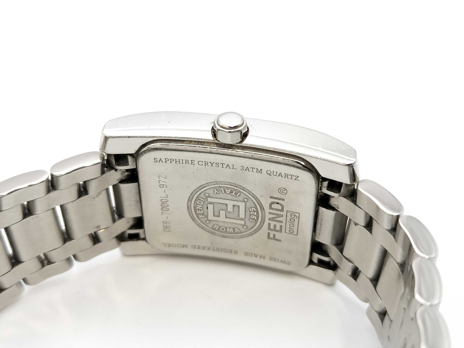 FENDI 069-7000L-972 White Dial Quartz Women's Watch