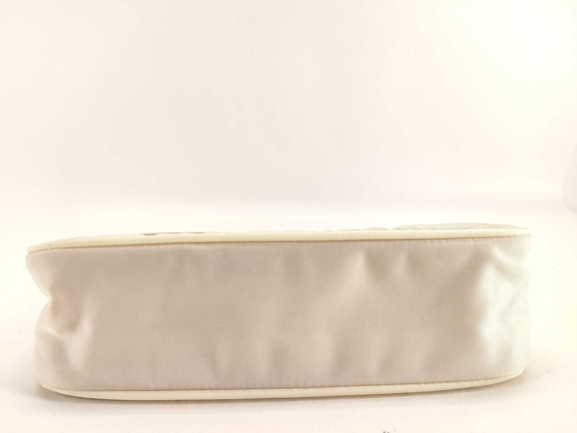 PRADA Nylon Prada One-Shoulder Beige Tessuto MV515 Card Shoulder Bag