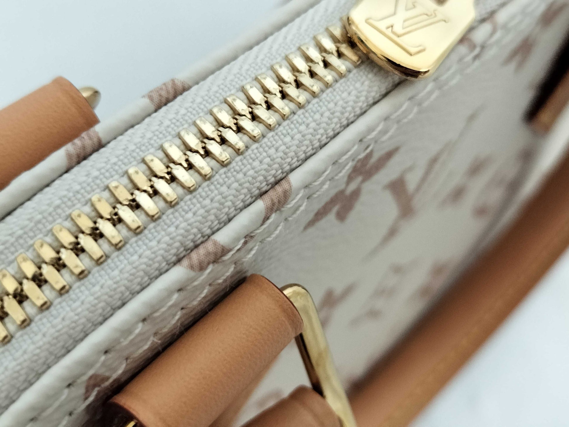 LOUIS VUITTON RFID Verified LV Alma BB Japan Exclusive Dune Handbag