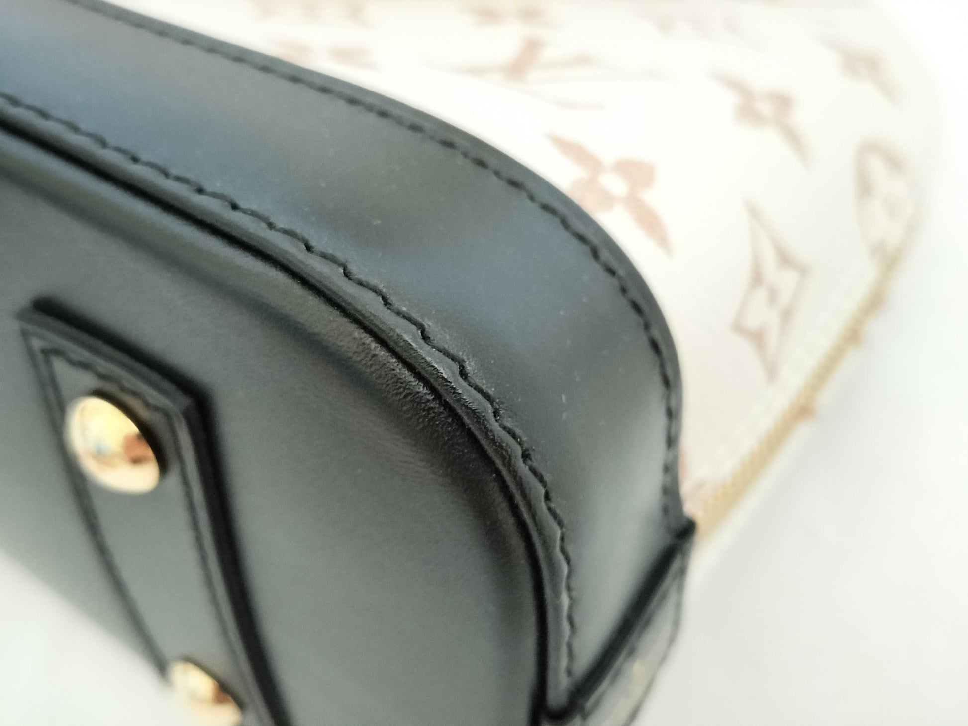 LOUIS VUITTON RFID Verified LV Alma BB Japan Exclusive Dune Handbag
