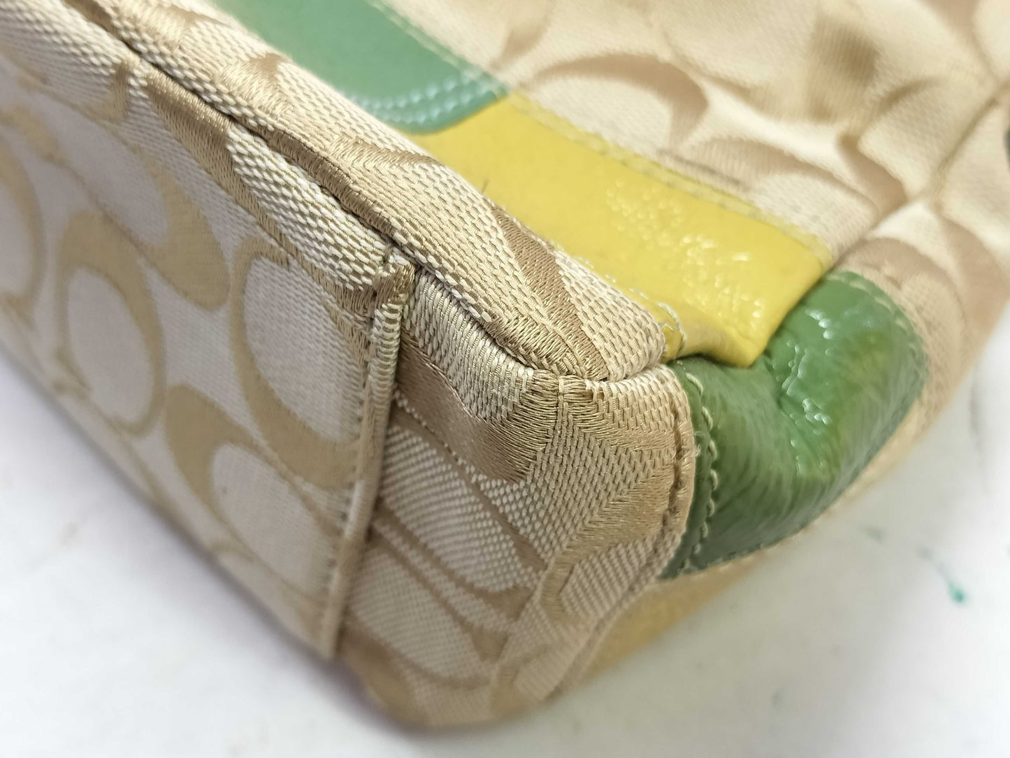 COACH Signature One-Shoulder Canvas Bag, No Serial Number, Beige/Multicolor, Handbag