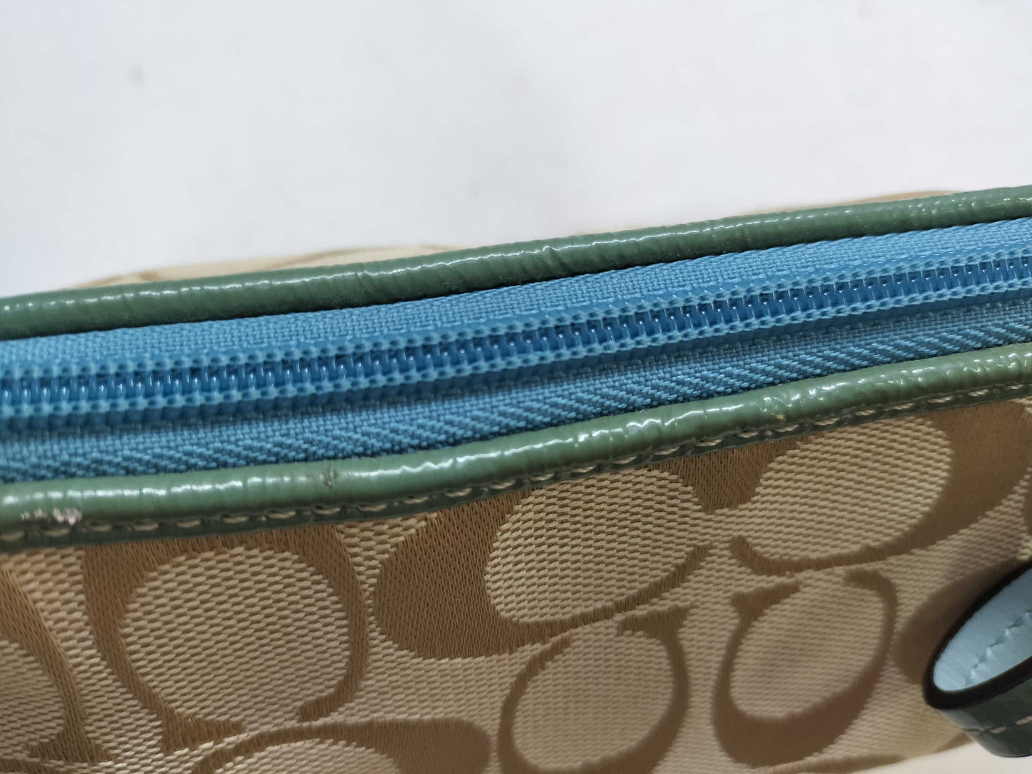 COACH Signature One-Shoulder Canvas Bag, No Serial Number, Beige/Multicolor, Handbag