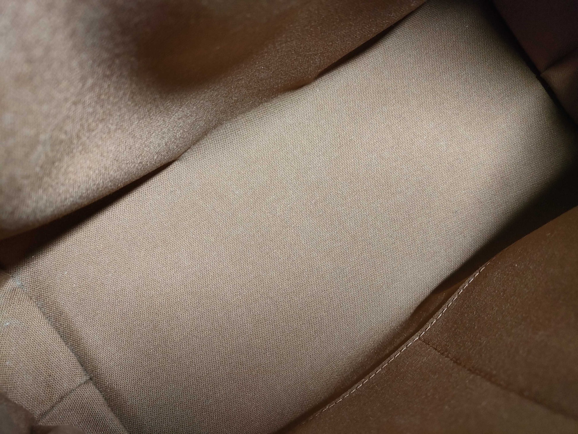 LOUIS VUITTON Monogram Louis Vuitton Bag Handbag