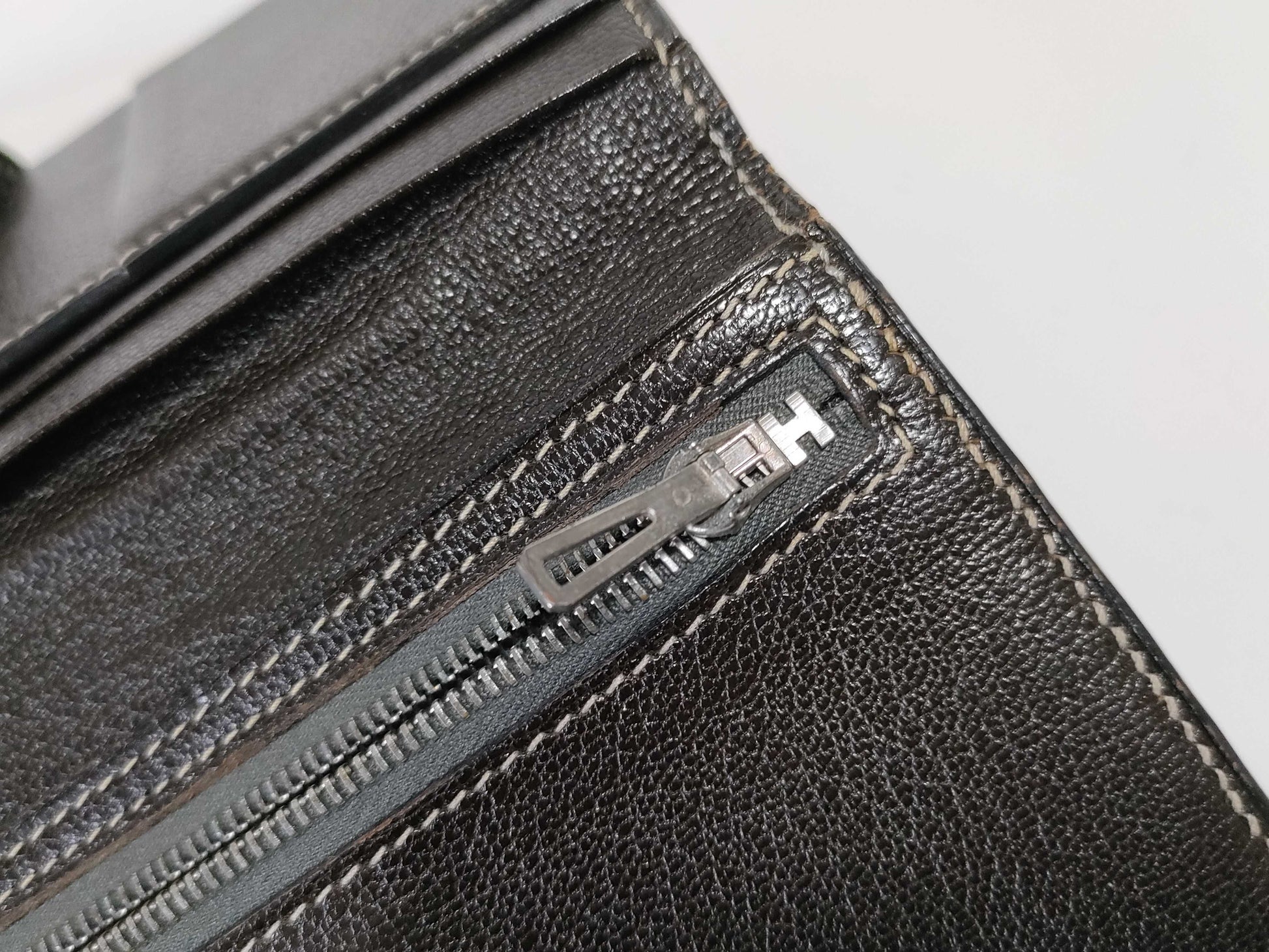 HERMES [Stamped] □E Bearn Hermès □E Stamped Bearn Classic Alligator Wallet