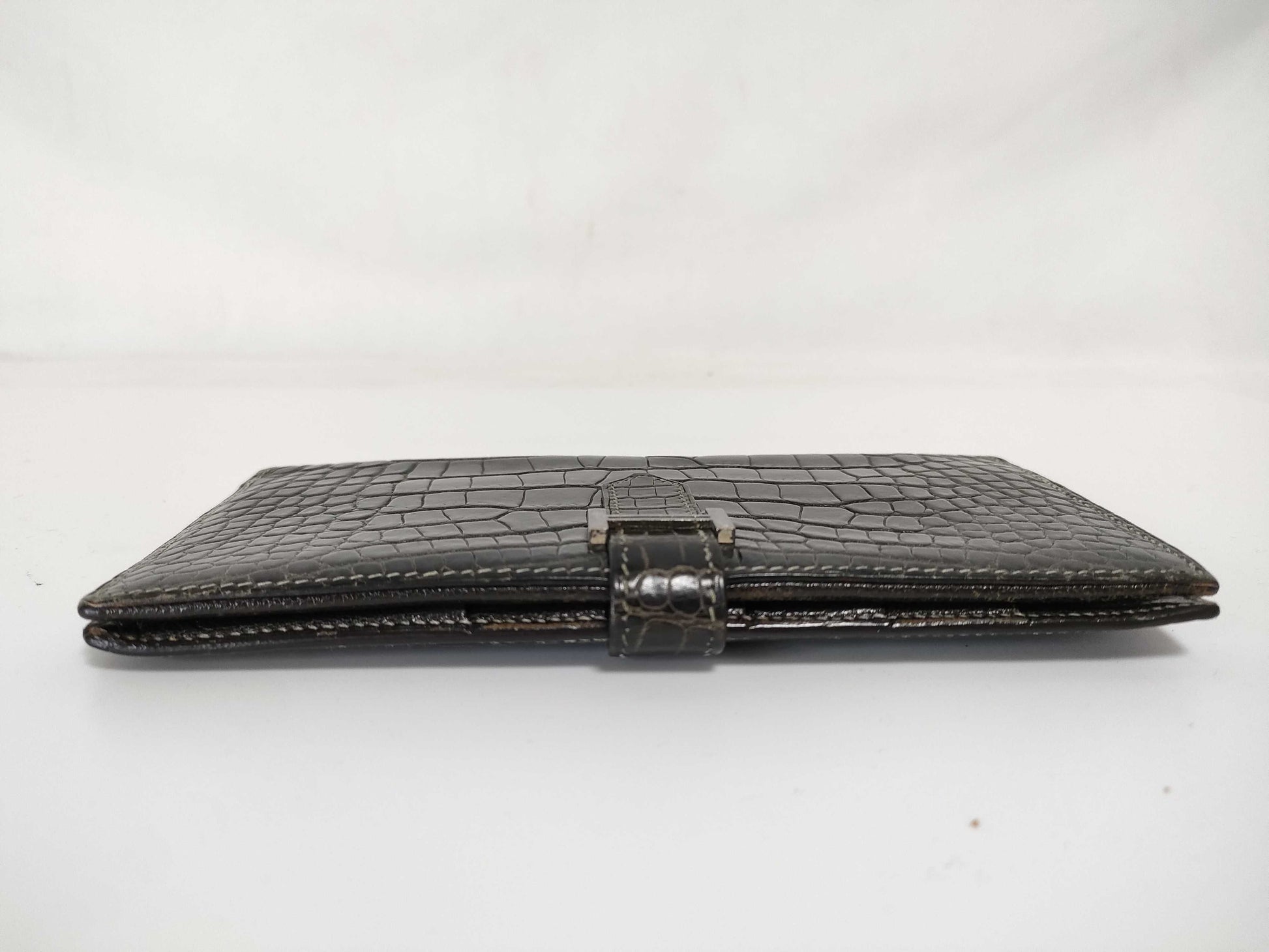 HERMES [Stamped] □E Bearn Hermès □E Stamped Bearn Classic Alligator Wallet
