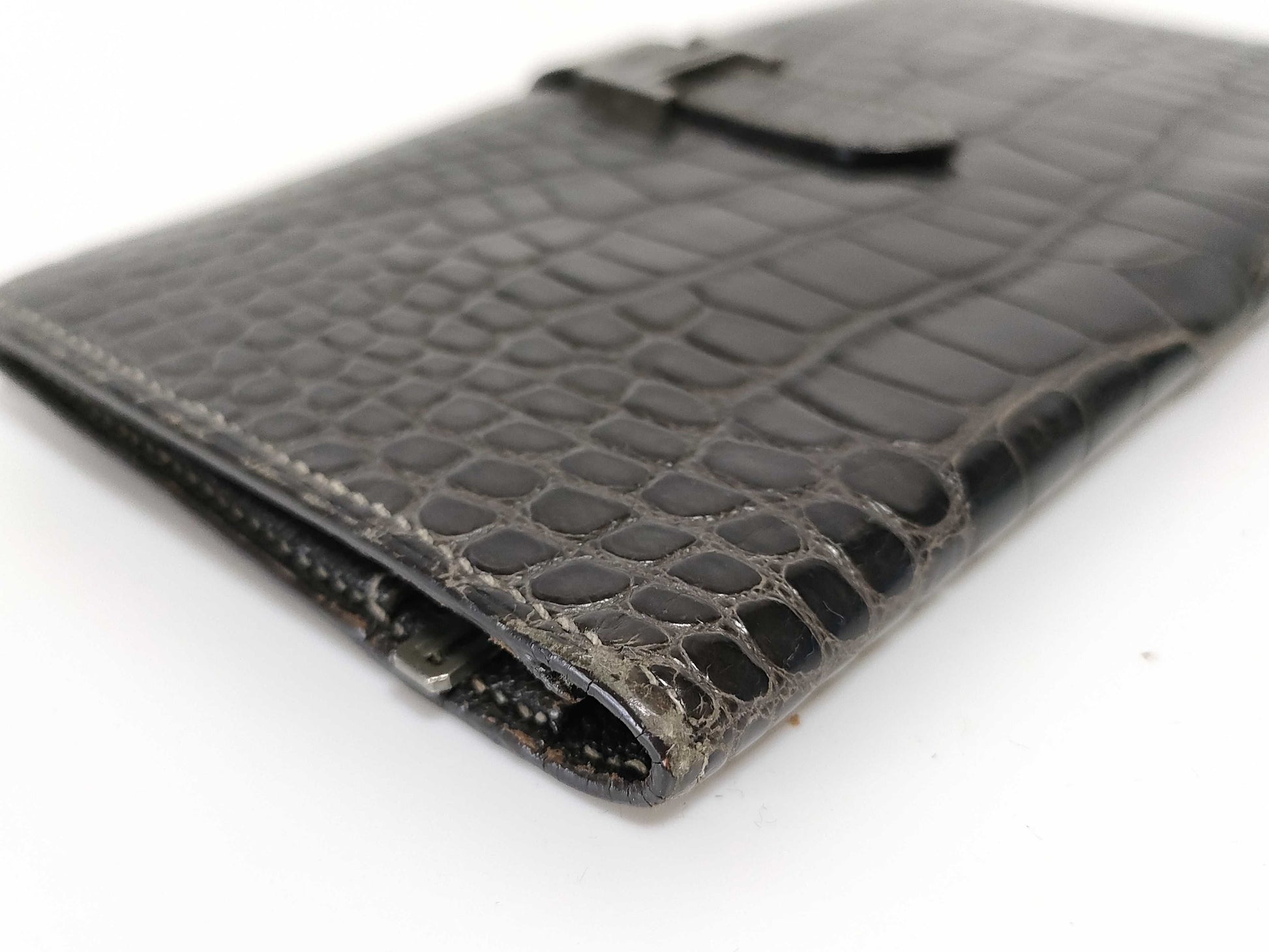 HERMES [Stamped] □E Bearn Hermès □E Stamped Bearn Classic Alligator Wallet
