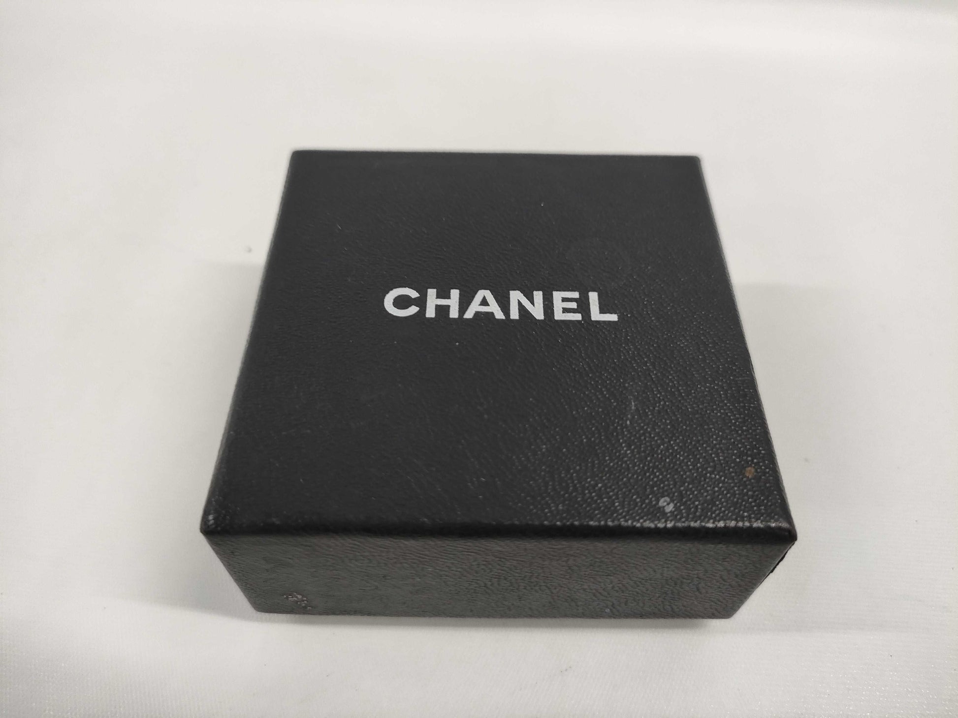 CHANEL CHANEL Earrings 95A Swing Gold Earrings