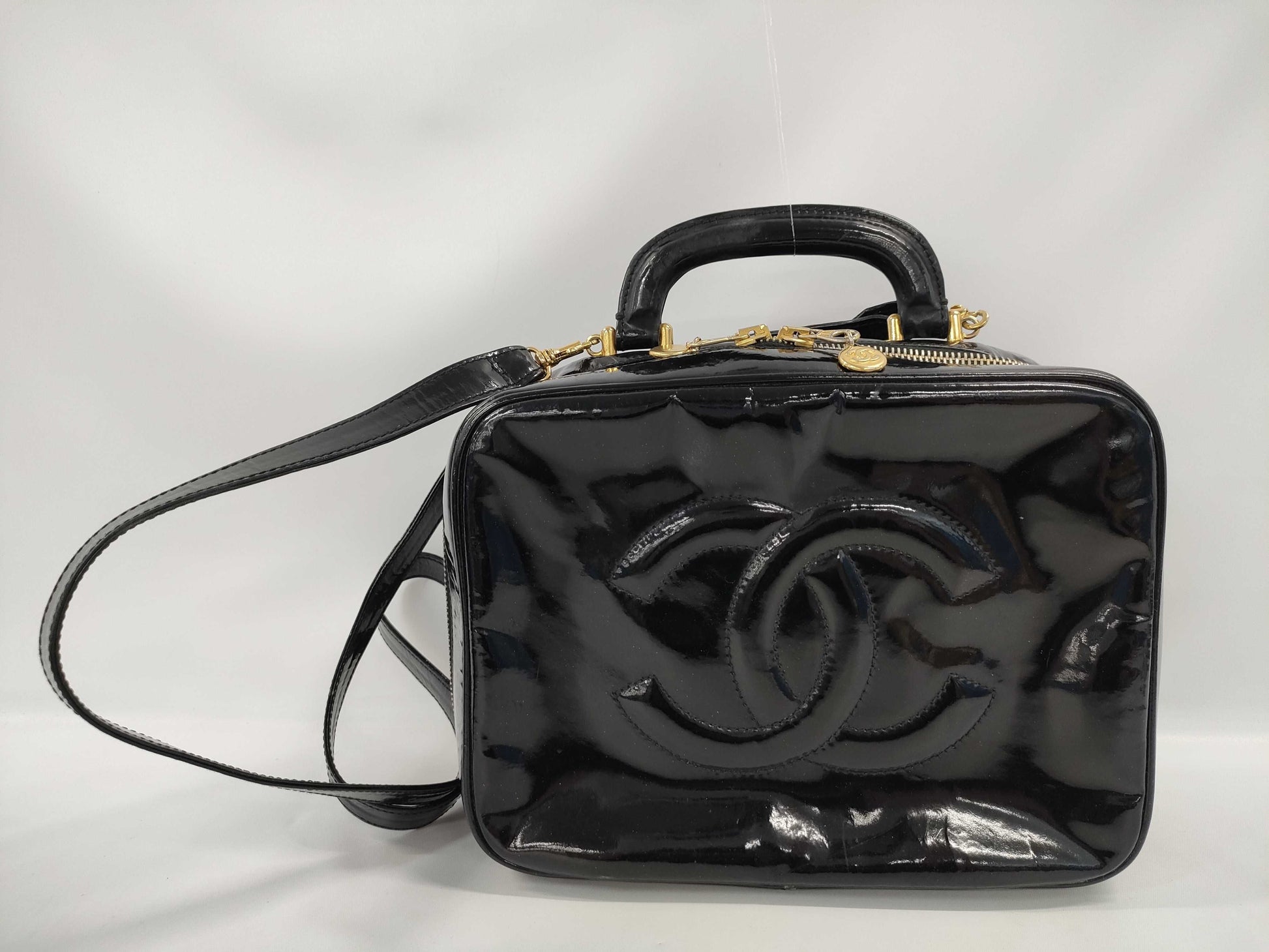 CHANEL CHANEL 2-way Coco Mark Patent Seal Handbag