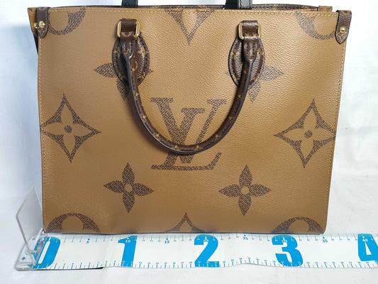 LOUIS VUITTON Monogram Giant On the Go MM M45321 Tote Bag