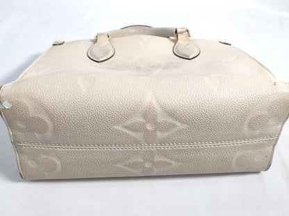 LOUIS VUITTON On the Go PM M46569 Handbag