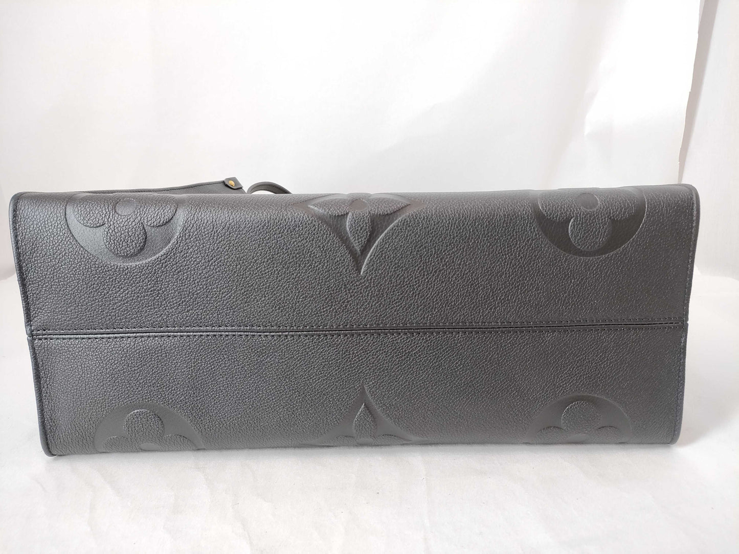 LOUIS VUITTON Monogram Empreinte On the Go GM M44925 Tote Bag