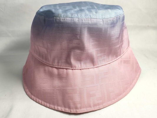 FENDI bucket hat and other accessories