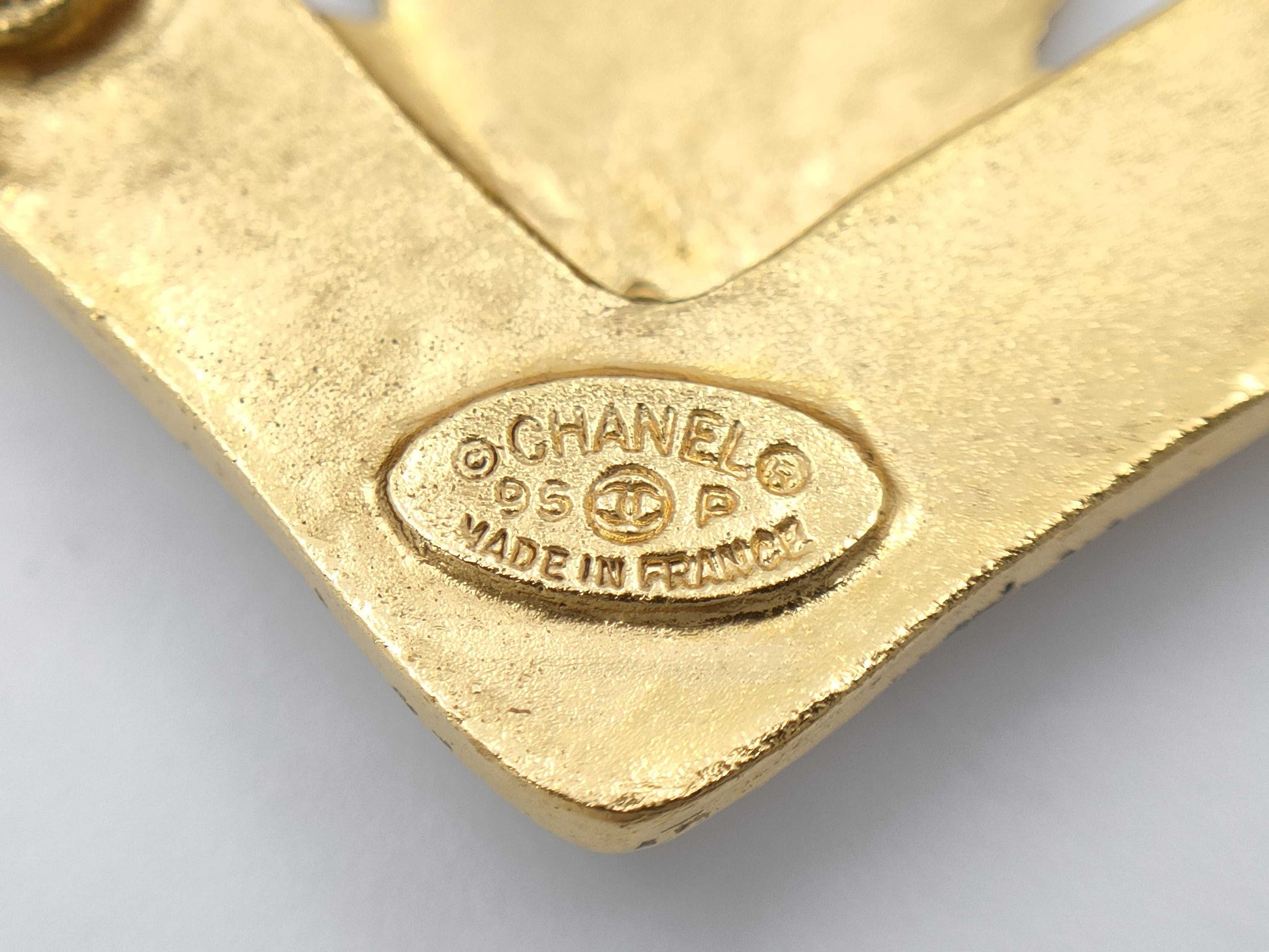 CHANEL Chanel brooch