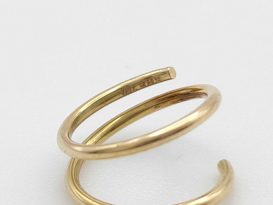 SHIHARA 750 0.3g Earrings 