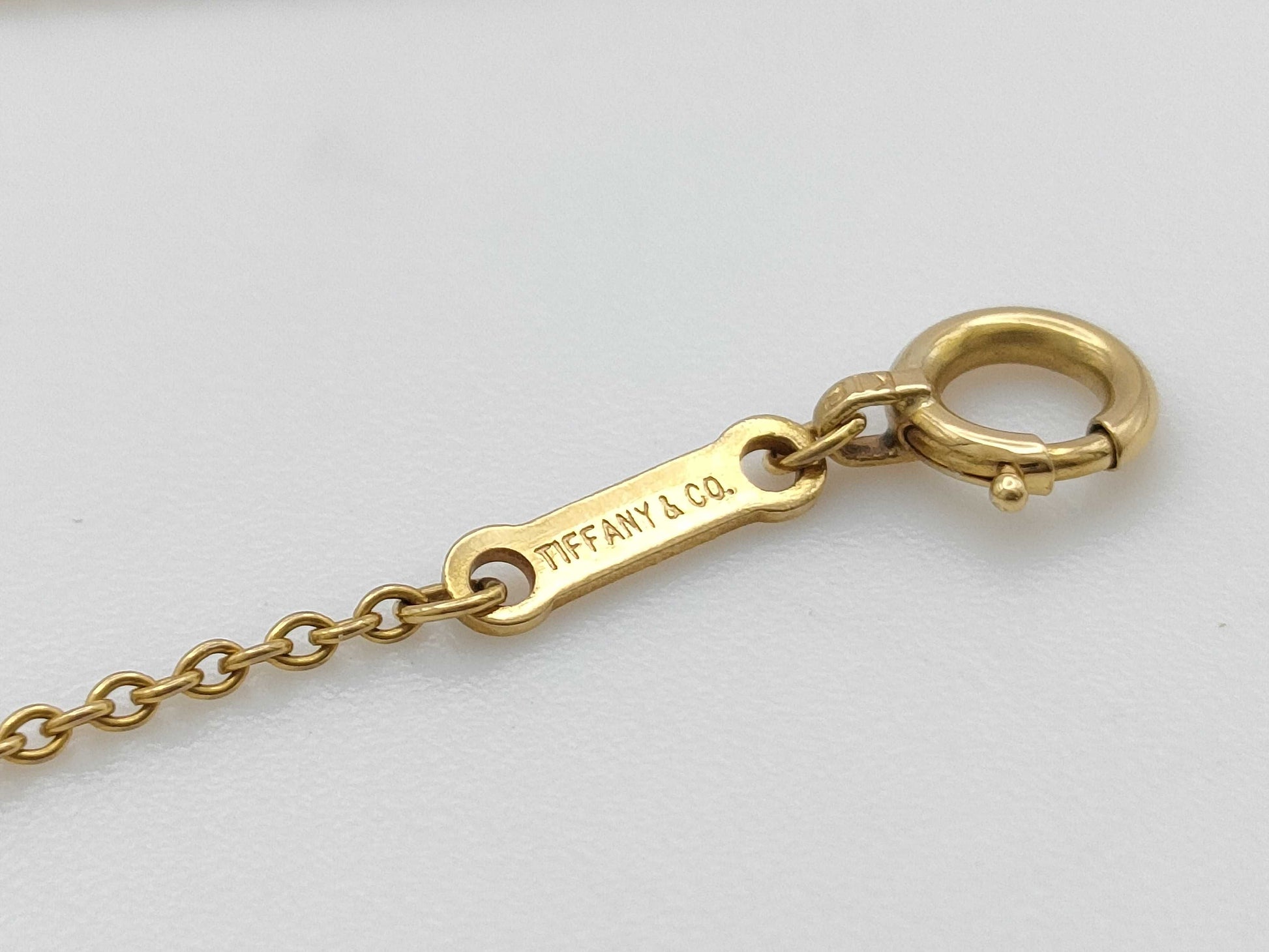 Tiffany & Co. Chain 18K Gold 1.5g Necklace 