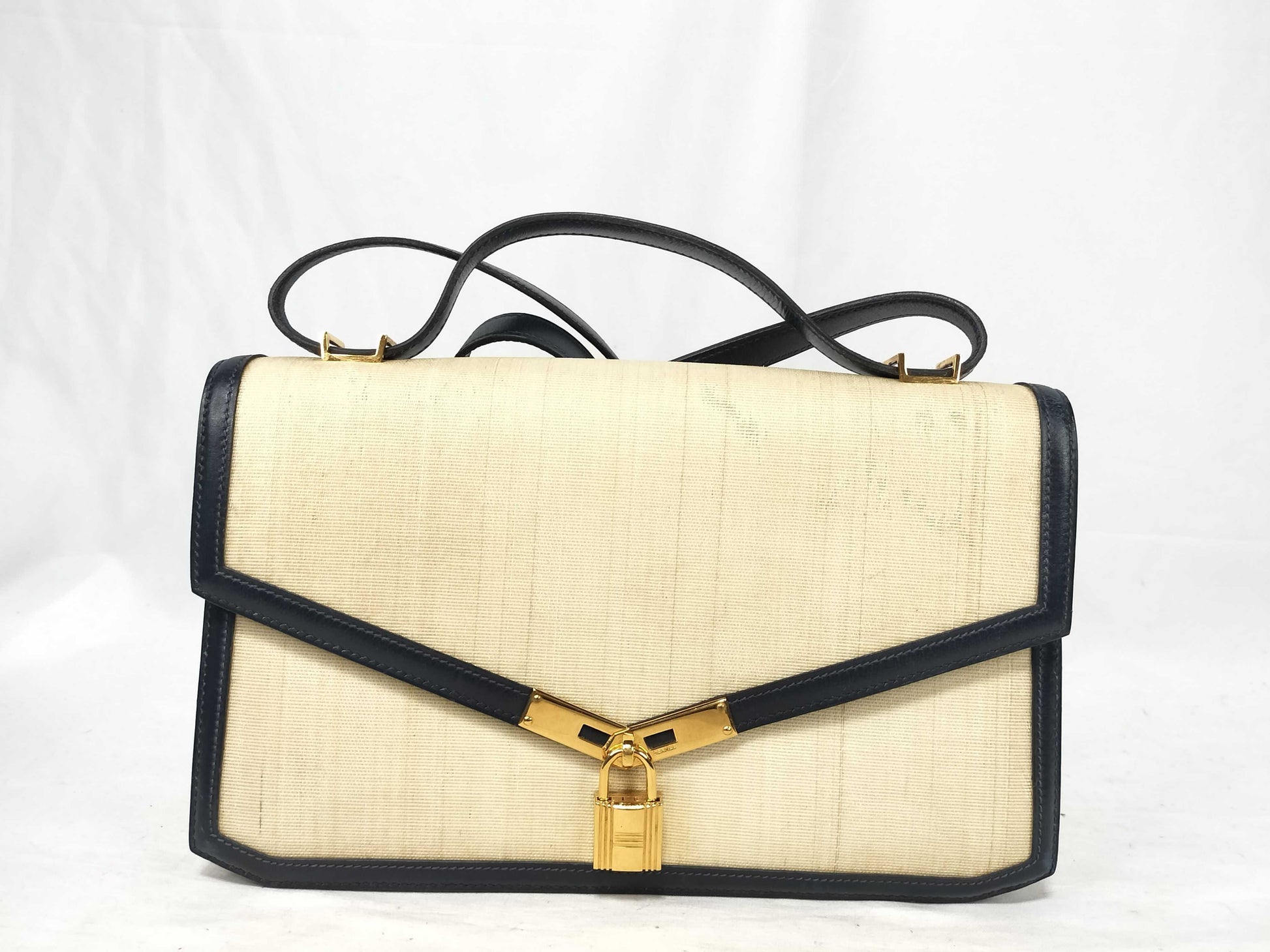 HERMES Crinoline Cadena Lock Shoulder Bag with I Stamp, Ivory