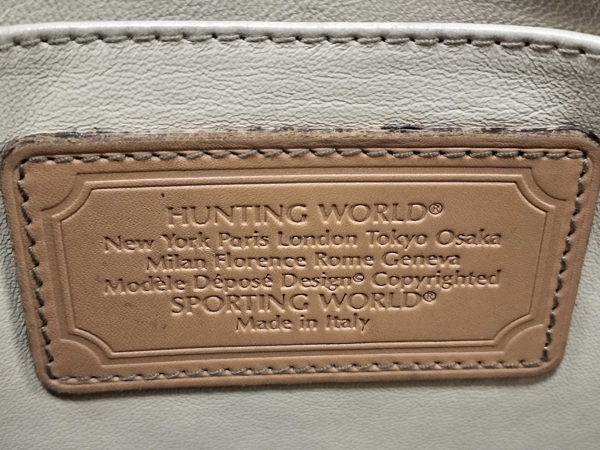 HUNTING WORLD Shoulder Bag Shoulder Bag