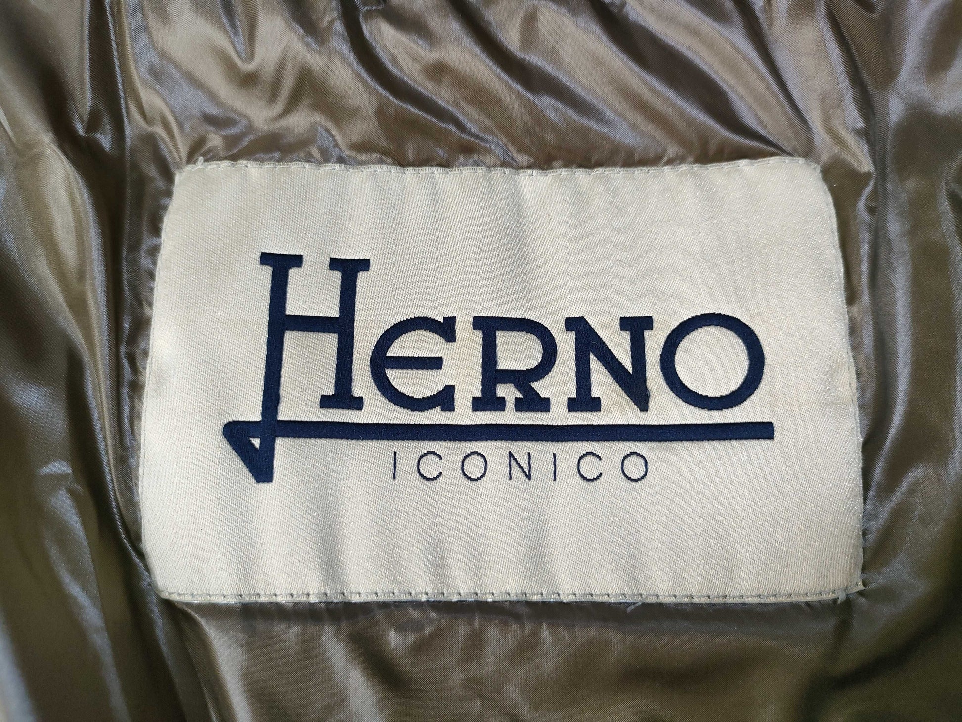 HERNO New with tags ICONICO Brown Jacket P10046DIC