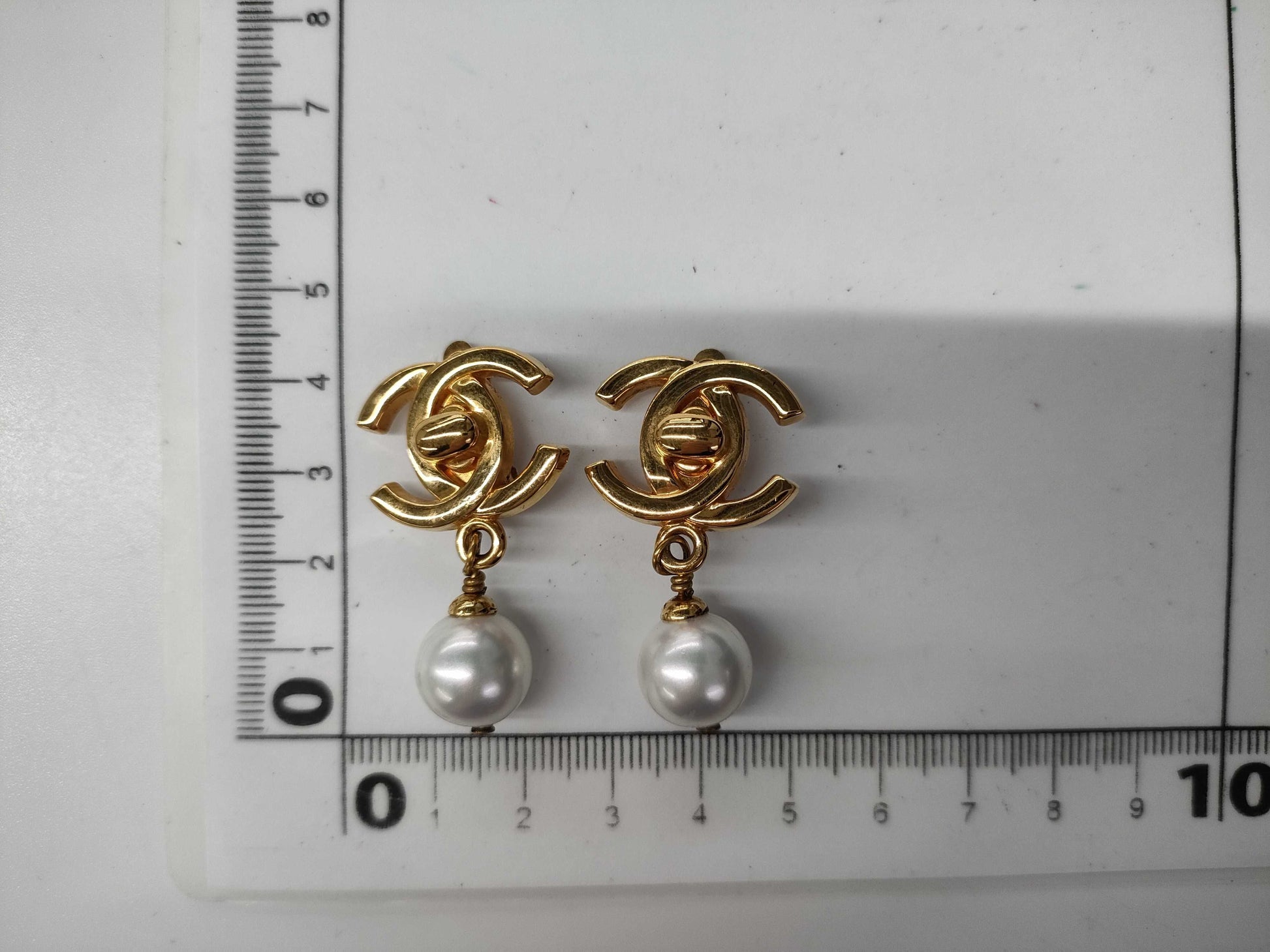 CHANEL 96A Turnlock Pearl Earrings