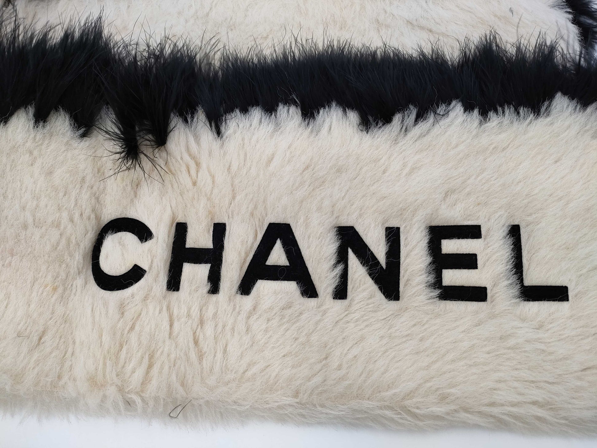 CHANEL fur scarf with logo and Coco mark