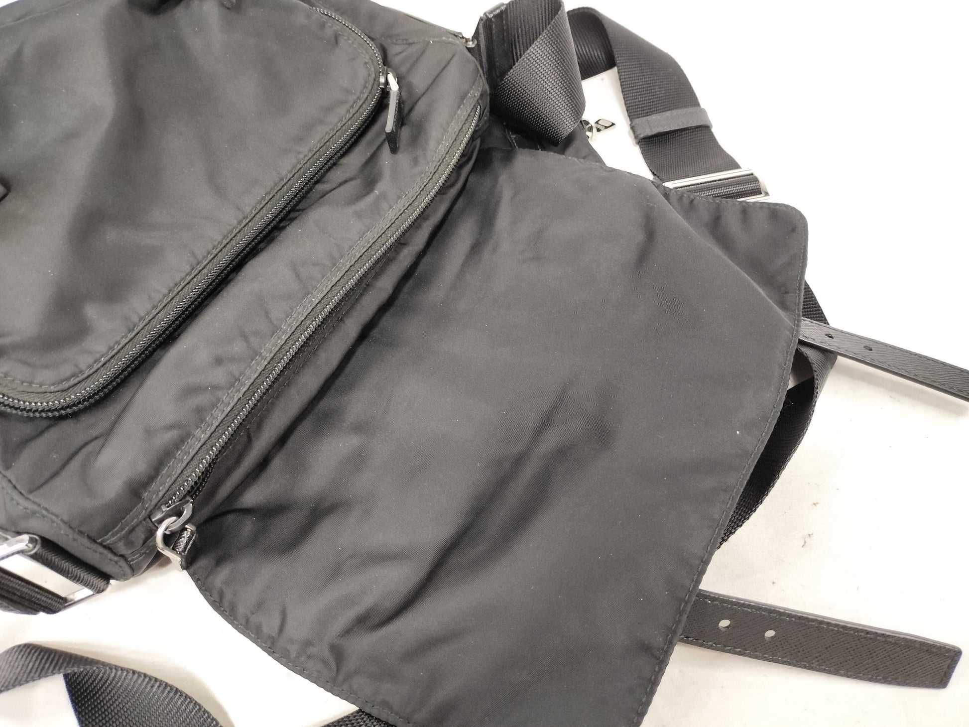 PRADA Nylon Prada Shoulder Bag with Pouch and Triangle Logo RENYLON Shoulder Bag
