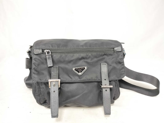 PRADA Nylon Prada Shoulder Bag with Pouch and Triangle Logo RENYLON Shoulder Bag