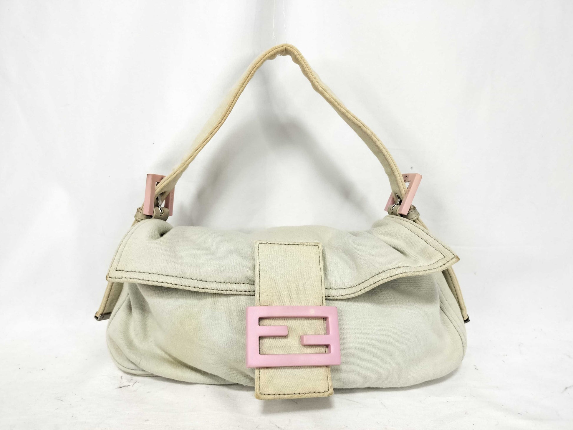 FENDI Mamma Fendi One-Shoulder Mamma Bucket Handbag