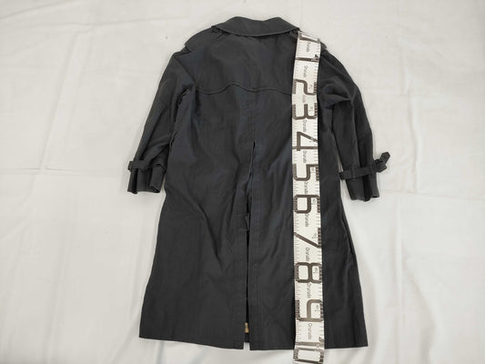 Burberry Trench Coat with Belt, Size M C-TK83 Coat