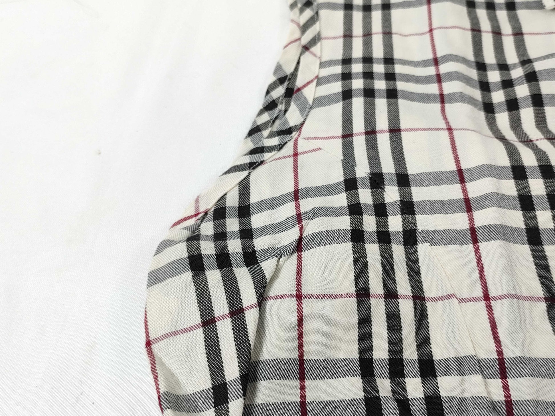 BURBERRY Nova Check Sleeveless Blouse
