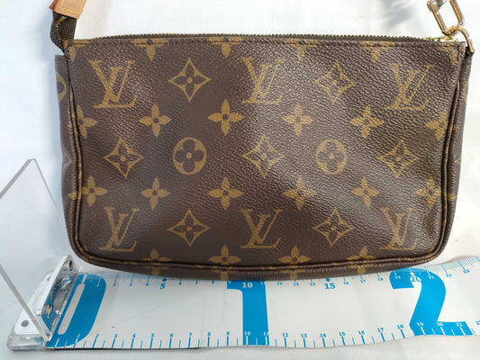 LOUIS VUITTON Monogram Pochette Accessoires M40712/VI1001 Handbag