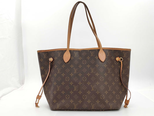 LOUIS VUITTON Monogram Neverfull MM Tote Bag