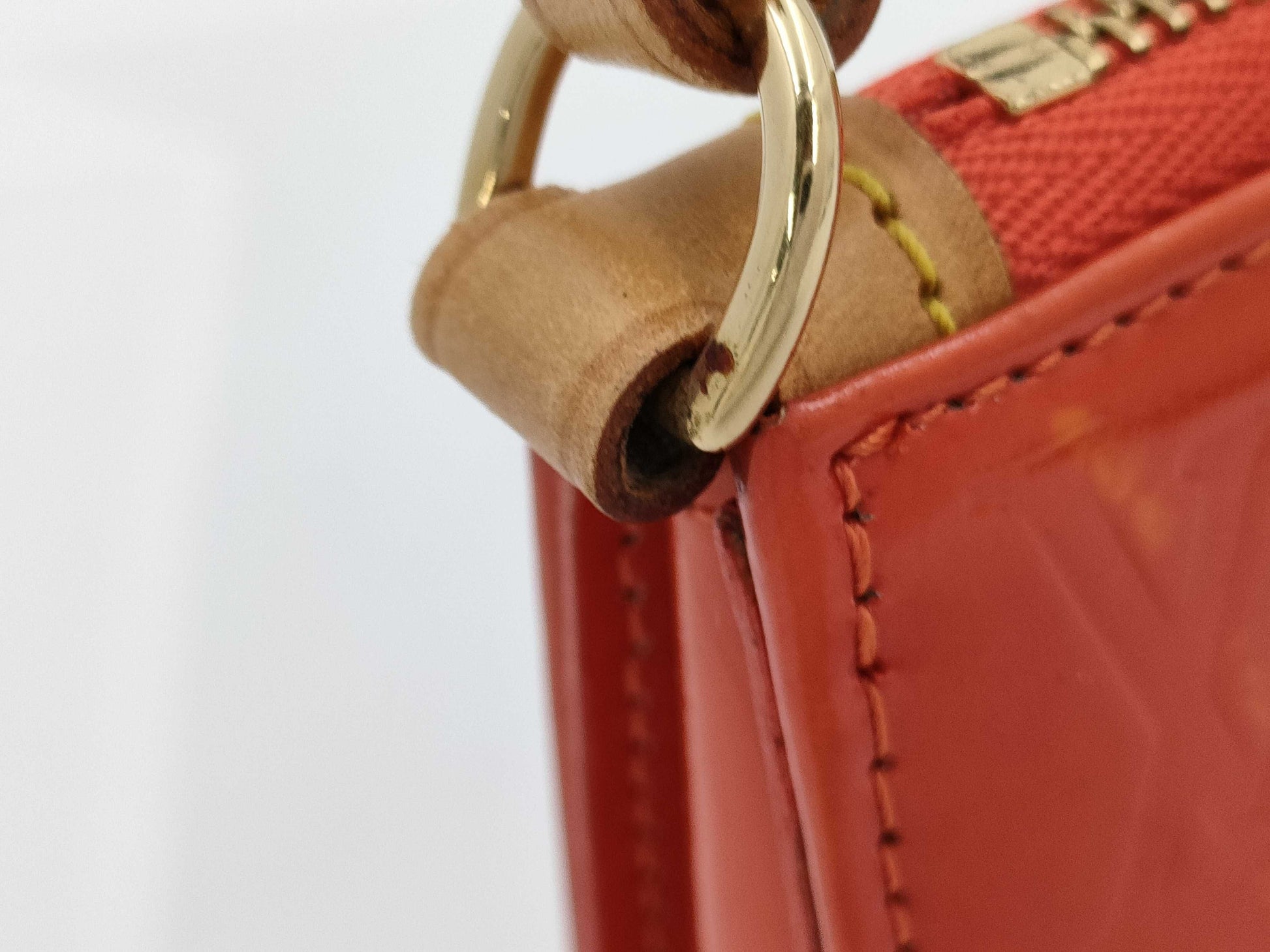 LOUIS VUITTON Monogram Vernis Flower Lexington Pouch