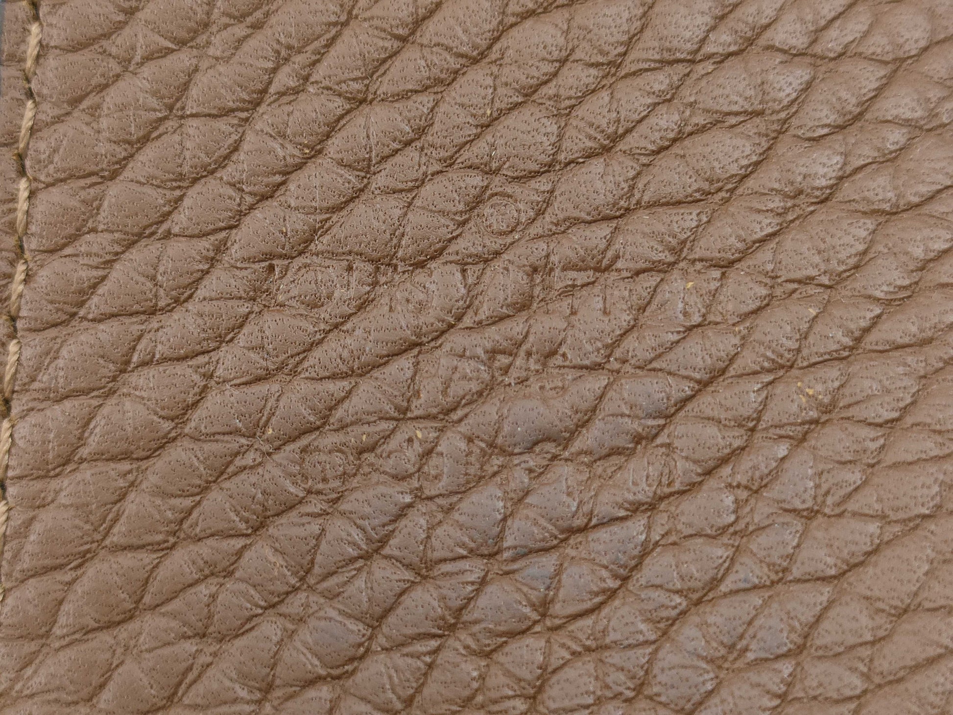 LOUIS VUITTON Taurillon Shoulder Strap Strap