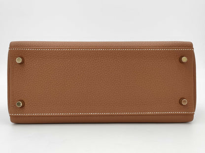 HERMES Kelly 28 Togo with 2025K Gold Hardware, 2-Way Handbag/Shoulder Bag